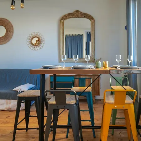 Jolie Maison A Etage Vue Chenal, Quartier La Chaume - 5 Personnes * レ・サ​​ーブル・ドロンヌ