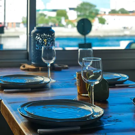 Jolie Maison A Etage Vue Chenal, Quartier La Chaume - 5 Personnes * レ・サ​​ーブル・ドロンヌ